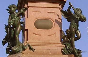 Mende fountain, the Putti at the base of the Obelisk