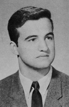 Jaarboekfoto van John Belushi (1967)