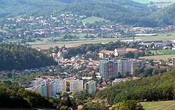 Pohled na Kuřim z rozhledny Babí lom