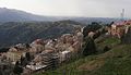 Vue sur une partie d'Aïn El Hammam et de quelques villages d'At Menguellat.