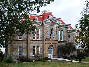 Das Concho County Courthouse in Paint Rock, gelistet im NRHP mit der Nr. 77001433[1]