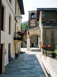 Ingria (TO) - Piazza.jpg