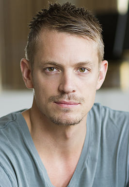 Kinnaman in 2013