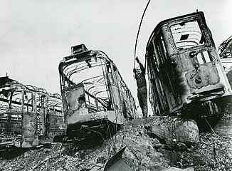 Nog goed bruikbare trams worden in 1967 gesloopt.