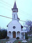 Saints Archangels Church in Moișa