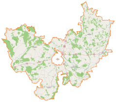 Mapa konturowa powiatu łomżyńskiego, blisko centrum na dole znajduje się punkt z opisem „Kisiołki”