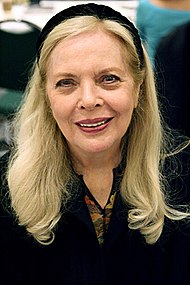 Barbara Bain