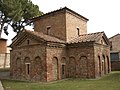 Exterior del mausoleu de Gal·la Placídia, Ravenna, segle v.