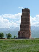 Tour Burana après sa restauration