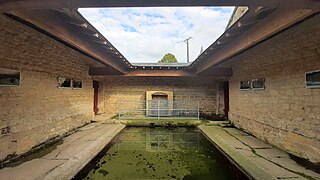 Intérieur du lavoir.