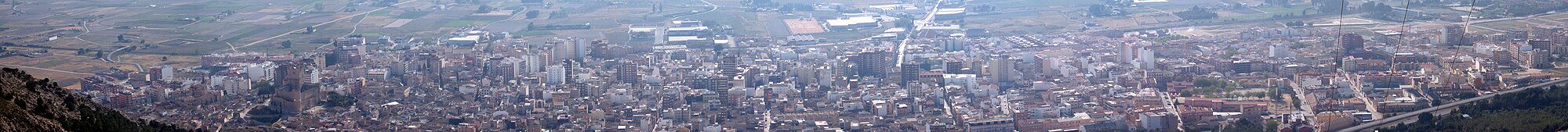 Panorámica da cidade desde a serra da Villa.