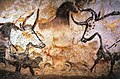 Uros pintados na cova de Lascaux, Francia