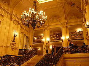 Grand escalier de la salle Richelieu (1786-1790), Paris, Palais-Royal.