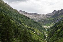 Lasnitzen mit Lasnitzenhütte.jpg