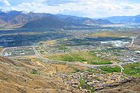 Left:Lhasa. Right:Lhasa Valley