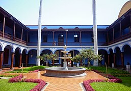 Rococo courtyard of los Maestros