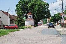 Biskoupky-alibaba - panoramio.jpg