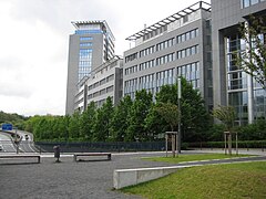 Here stood the buildings of the coal syndicate and up to 1997 the "Ruhrkohlehaus" (now: headquarters of the Evonik Corporation)