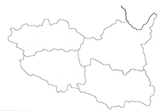 Mapa konturowa kraju pardubickiego, blisko centrum po prawej na dole znajduje się punkt z opisem „Trstěnice”