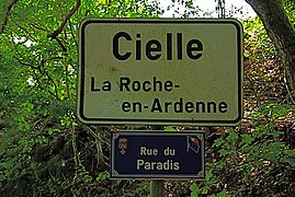 Panneau de signalisation d'entrée à Cielle.