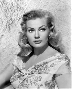 Anita Ekberg vuonna 1956.