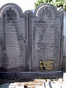 Tombe d'Onslow au cimetière des Carmes.