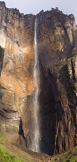 Ángelwaterval in het droge seizoen.