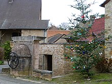 Bissy-sous-Uxelles Wash House (1).JPG