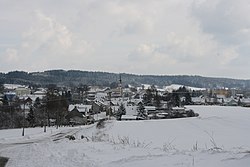 Celkový pohled na město ze západu