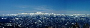 位山から望む両白山地