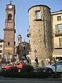 Piazza San Lorenzo az óratoronnyal