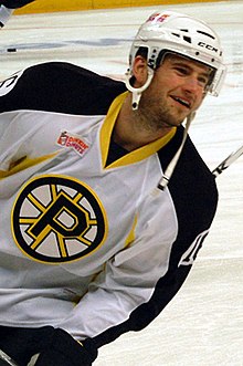 Description de l'image Jordan Smotherman P-Bruins.jpg.