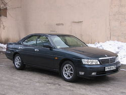 Nissan Laurel (2000)