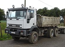 IVECO Euro-Trakker Pritschenkipper.jpg