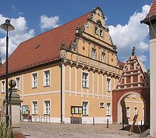 Wiesenburg town hall1.JPG