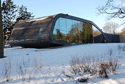 Zaha Hadid: Tilbygning til Ordrupgaard, 2005[5]