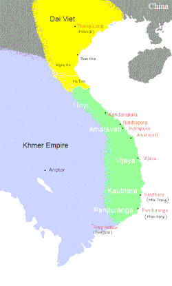 Wilayah Campa sekitar tahun 1100 SM, digambarkan dalam warna hijau, terletak di sepanjang pantai Vietnam. Ke utara (warna kuning) terletak Đại Việt; ke barat (warna biru), Angkor.