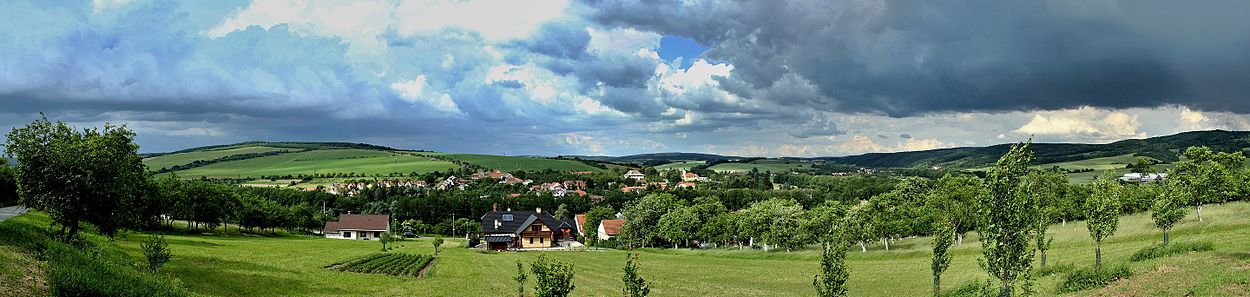 Nezdenice põhjaosa panoraamvaade