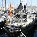 Pen Duick VI dans le vieux port de Cannes, lors des régates royales de septembre 2009.