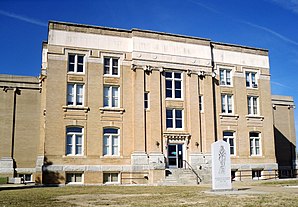 Surry County Courthouse, einer von 22 Einträgen des Countys im National Register of Historic Places