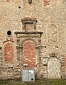 Eingangsportal der früheren Schlosskapelle im Ostflügel der Hauptburg