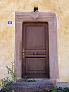 Porte de la maison, 4 carrefour de l'Abbé-Stackler.