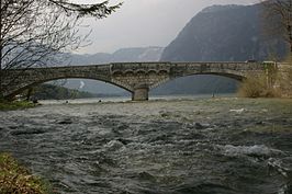 De Sava Bohinjska kort na het verlaten van het Meer van Bohinj