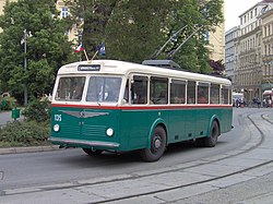 Historický trolejbus 6Tr (původem z Plzně) při mimořádných jízdách v Brně