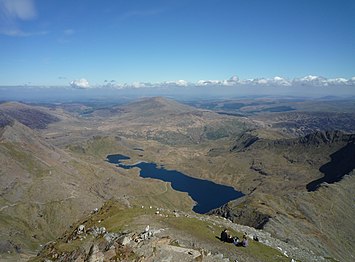 Llyn Llydaw ingurunea Eryrin, Llywelynen gotorleku une zailetan