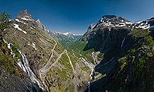 Trollstigen HochPanno.jpg