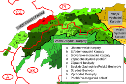 Eksteraj Okcidentaj Karpatoj, Subbeskida montetaro markita per ruĝa kampo