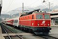 ÖBB 1044 120-2 mit Regionalzug (2004)