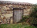 Typical house for Escalonilla, Tolbaños.