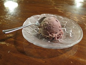 Azuki bean ice cream